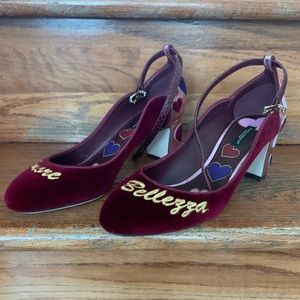 Dolce Gabbana Heart Velvet Amore Mary Jane pump